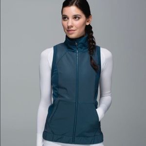 MAKE OFFER💗NEW LuluLemon Let’s Get Visible Vest